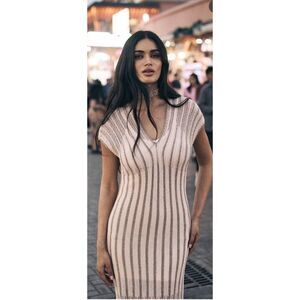NKN Nekane Boho Coastal Blush/Taupe/Silver Knit Dress - Medium - $189 MSRP